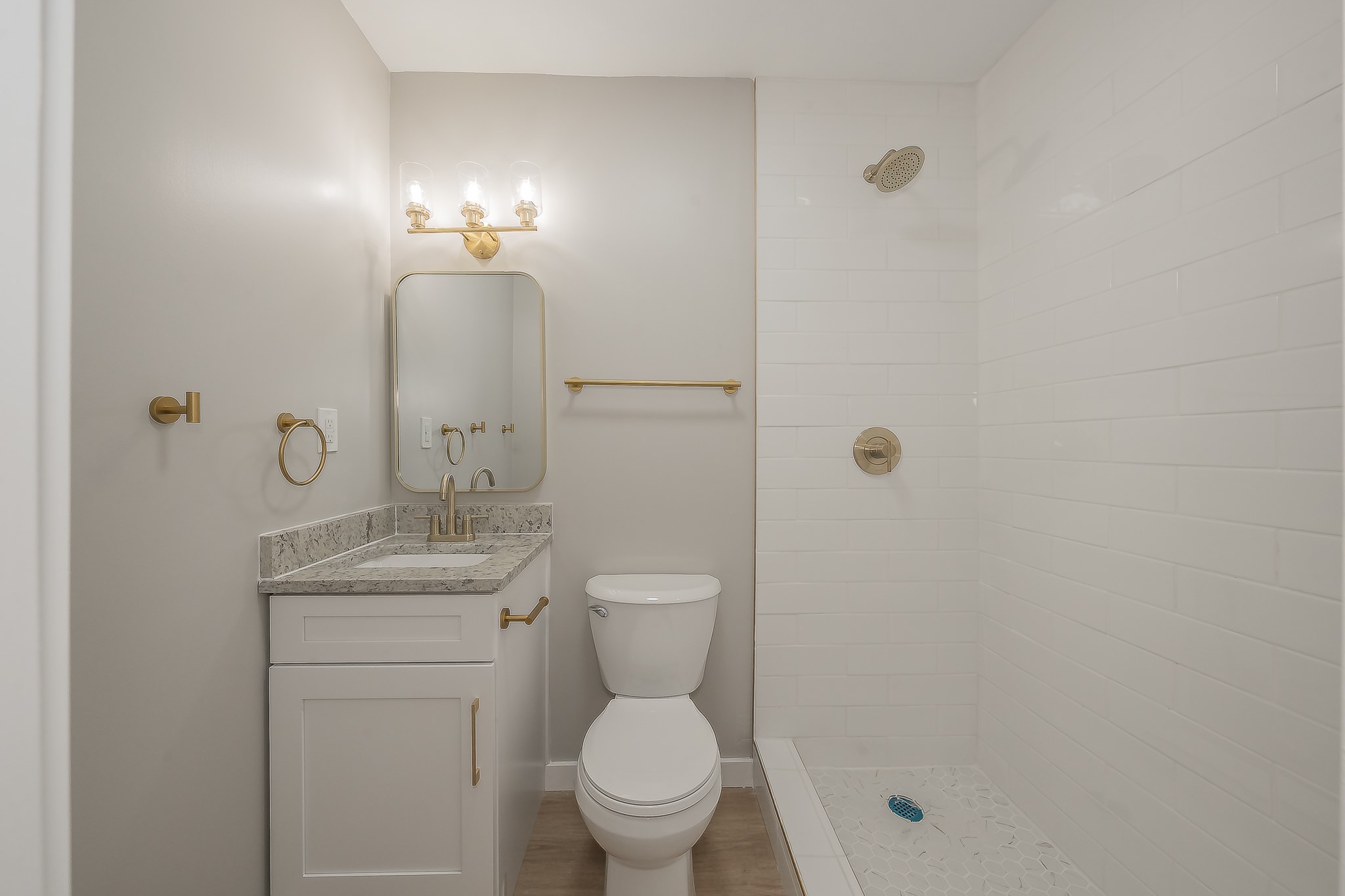 100 Crestwood Drive Fort Worth TX 76107