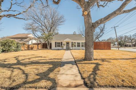 100 Crestwood Drive Fort Worth TX 76107