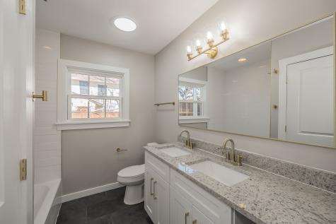 100 Crestwood Drive Fort Worth TX 76107