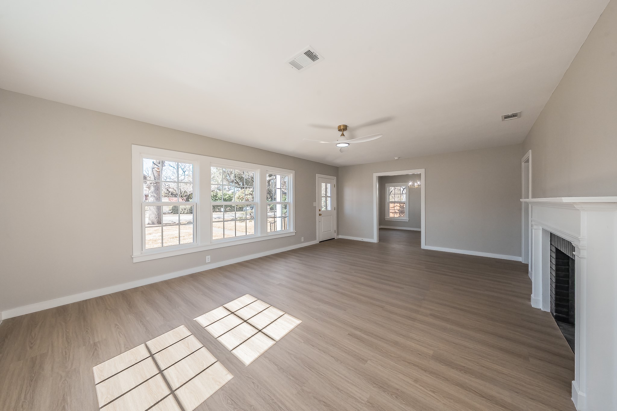 100 Crestwood Drive Fort Worth TX 76107