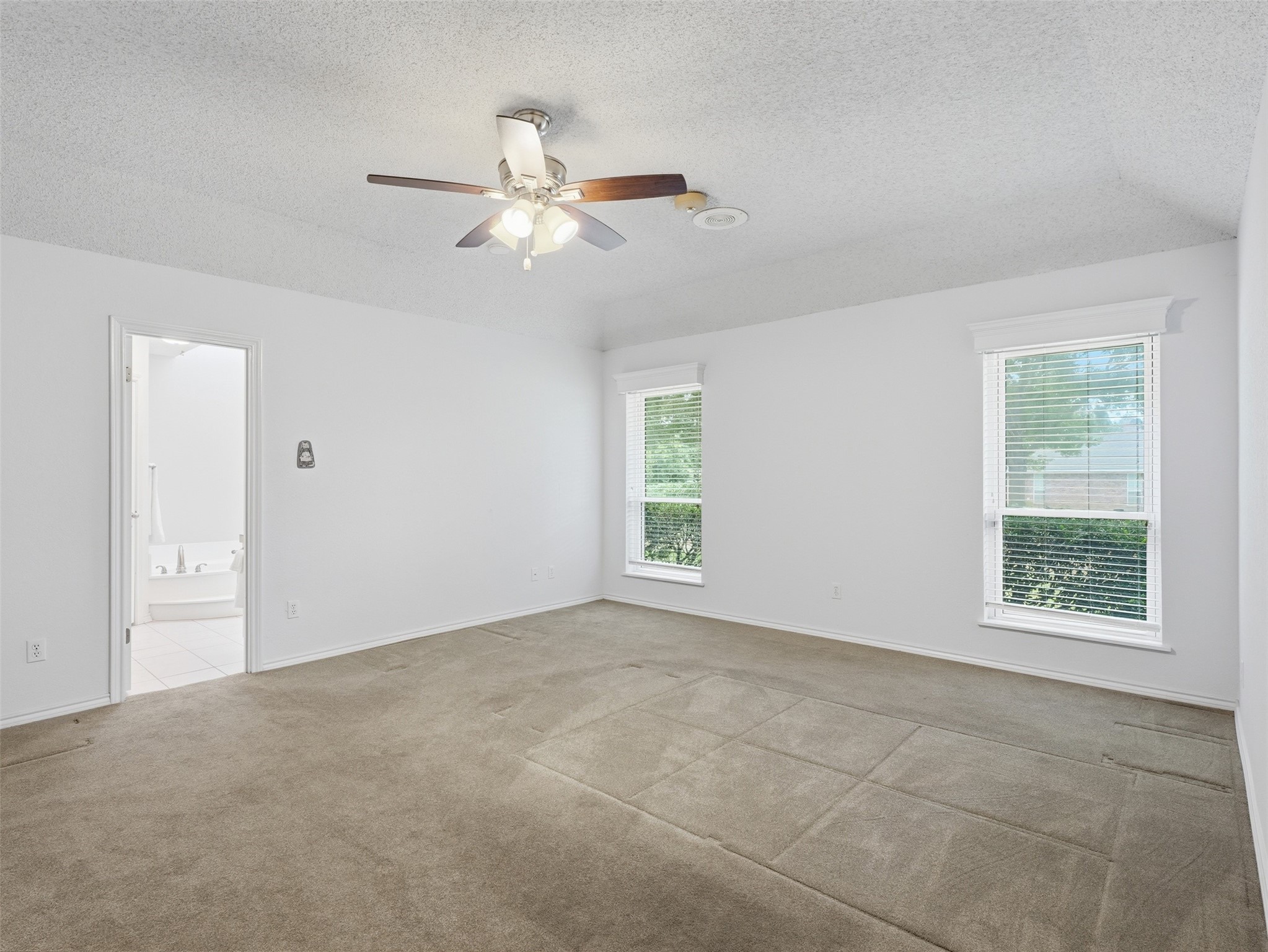 6065 Autumn Hills Drive Fort Worth TX 76140