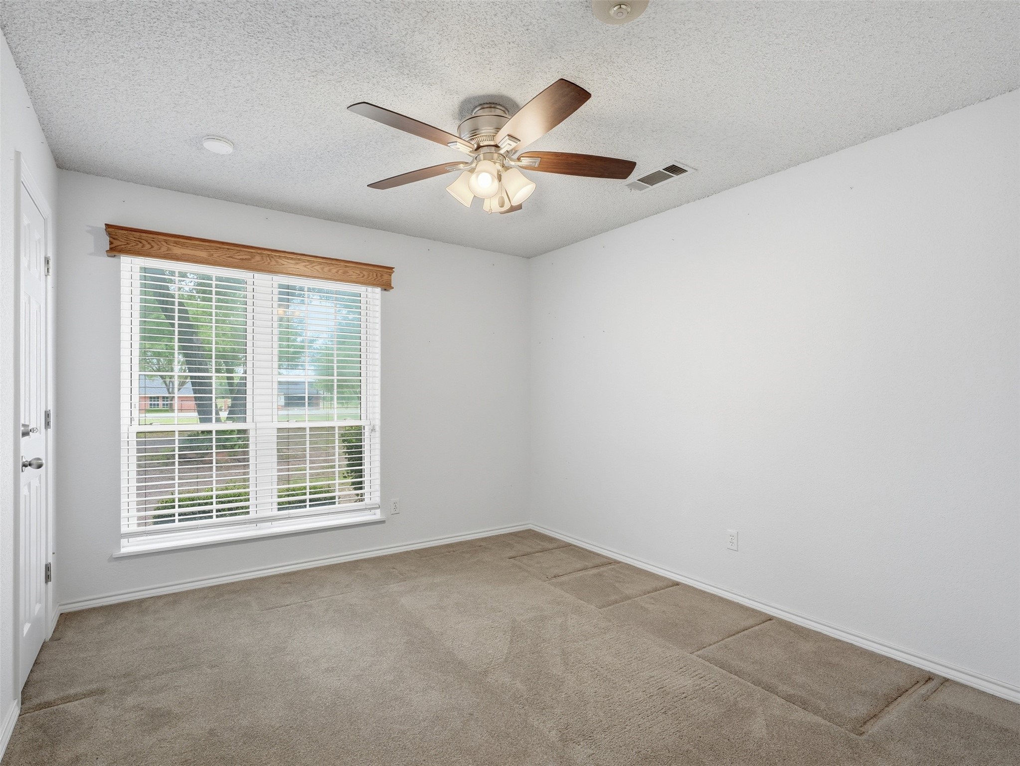 6065 Autumn Hills Drive Fort Worth TX 76140