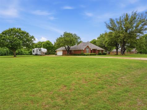 6065 Autumn Hills Drive Fort Worth TX 76140
