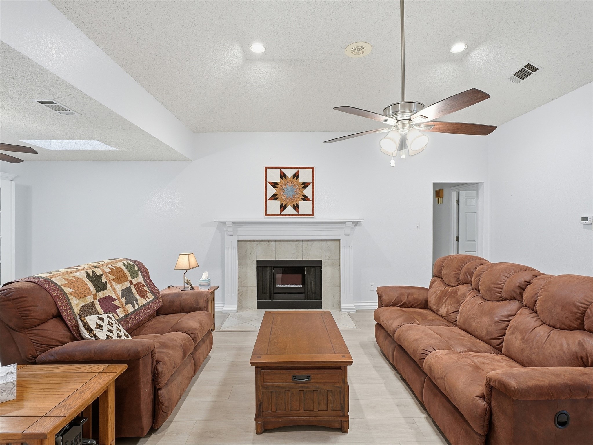 6065 Autumn Hills Drive Fort Worth TX 76140