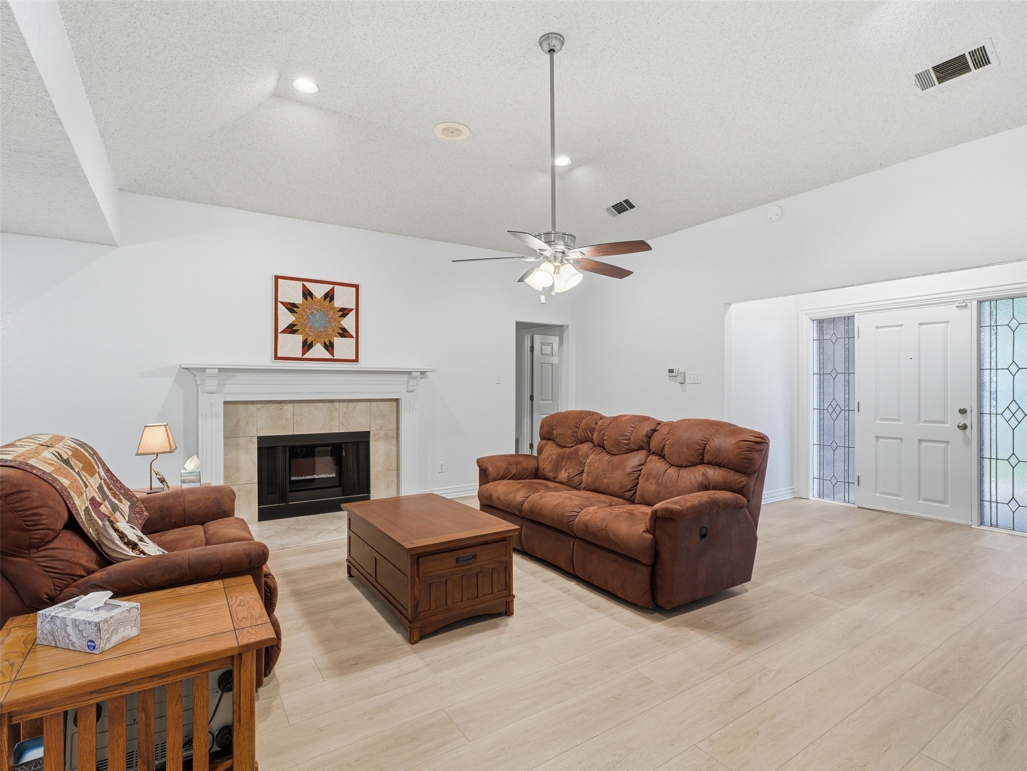 6065 Autumn Hills Drive Fort Worth TX 76140