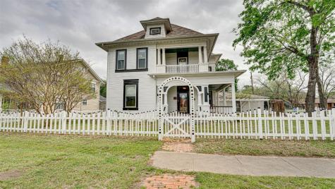 509 W Brown Street Ennis TX 75119