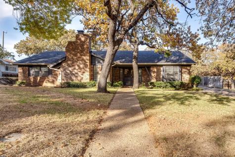 49 Devonshire Drive Bedford TX 76021