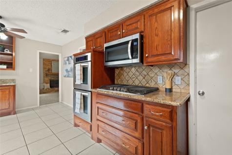5700 Stage Line Court Arlington TX 76017