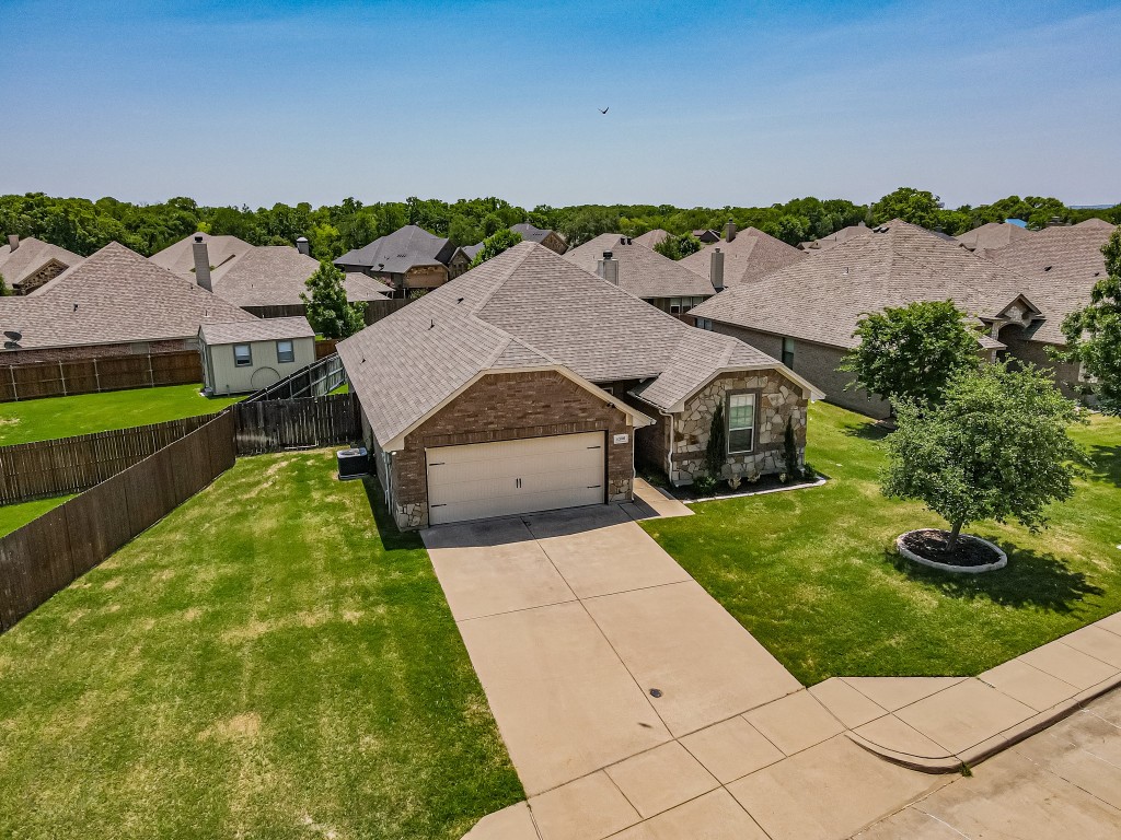 4306 Savannah Lane Granbury TX 76049