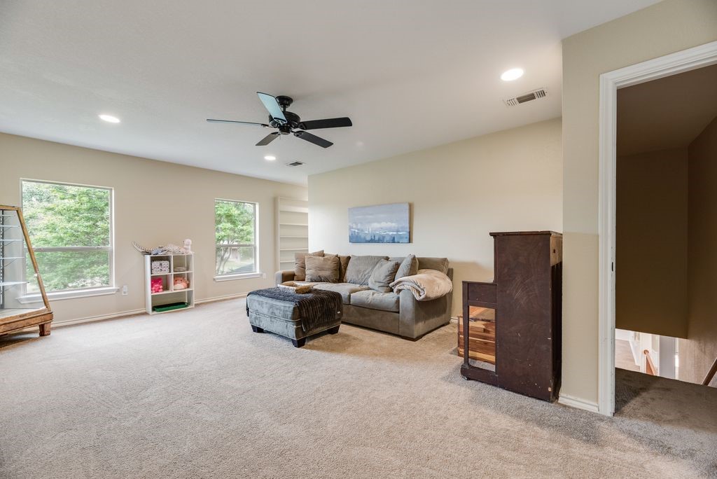 7030 Pecan Creek Circle Midlothian TX 76065