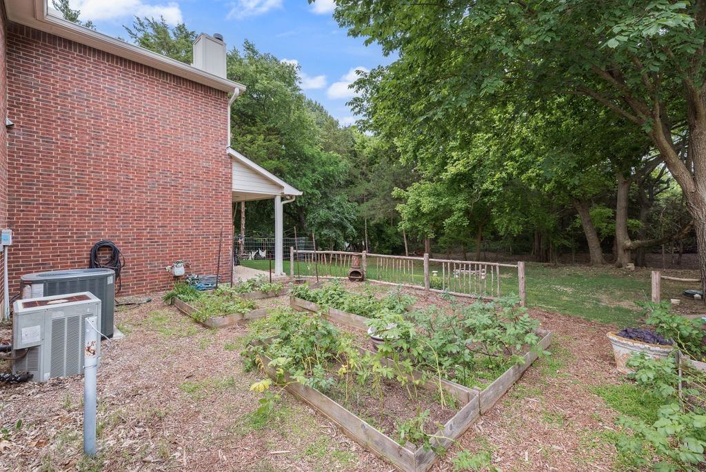 7030 Pecan Creek Circle Midlothian TX 76065