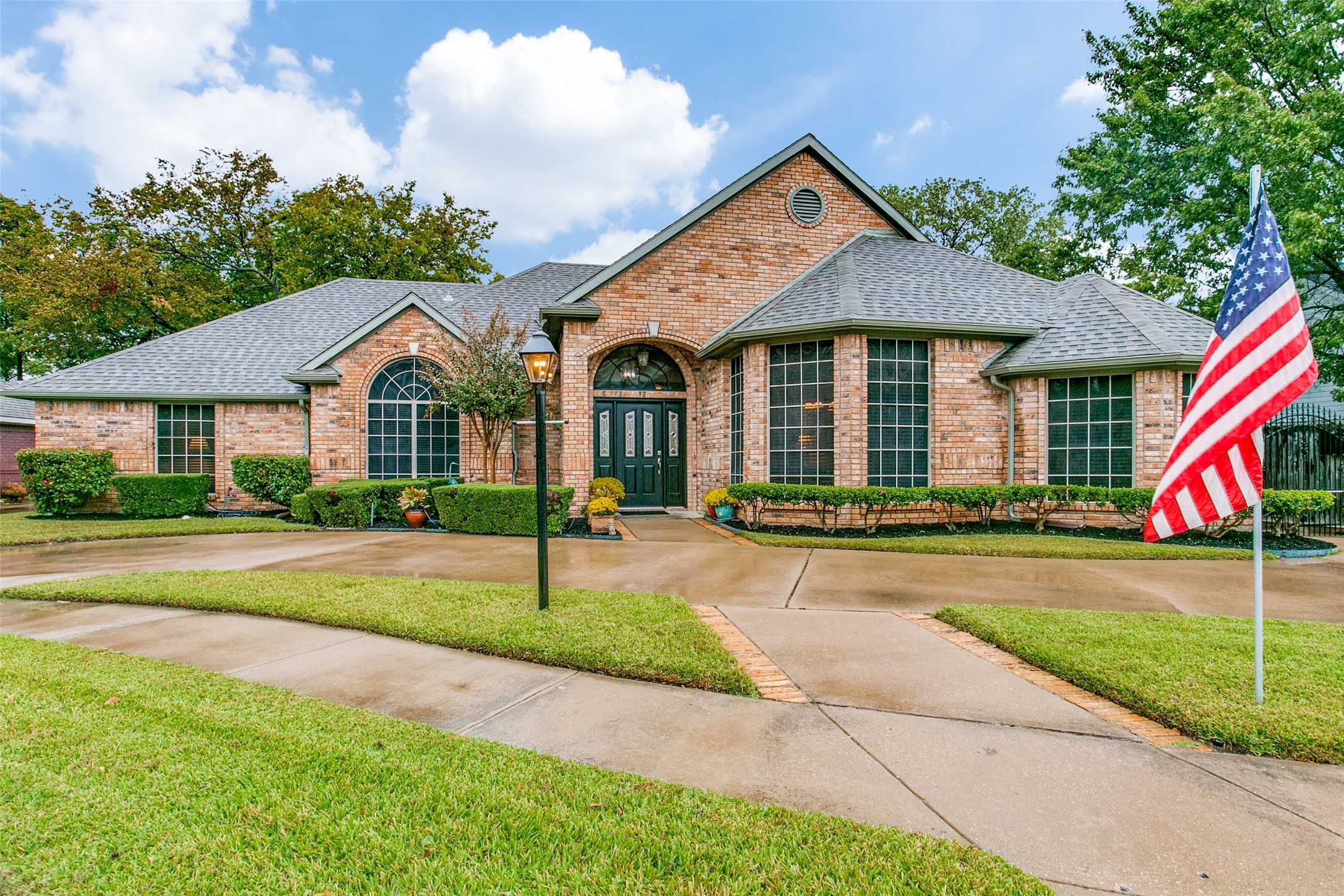 1525 Forest Meadows Court Bedford TX 76021