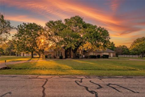 7247 Somerset Lane Aubrey TX 76227
