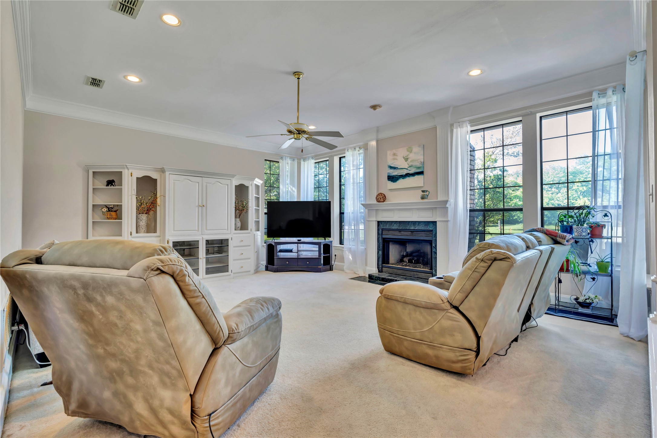 7247 Somerset Lane Aubrey TX 76227