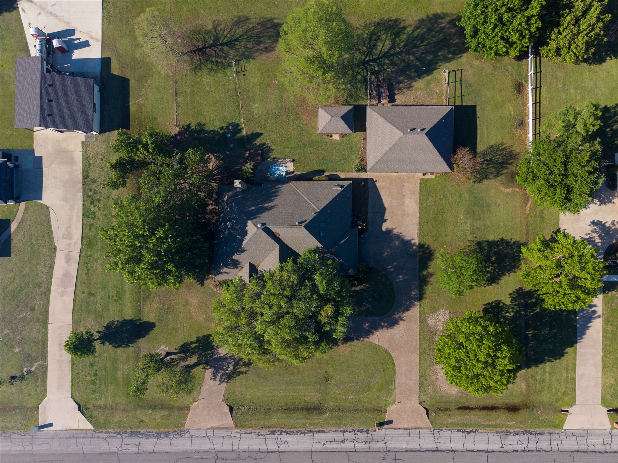 7247 Somerset Lane Aubrey TX 76227