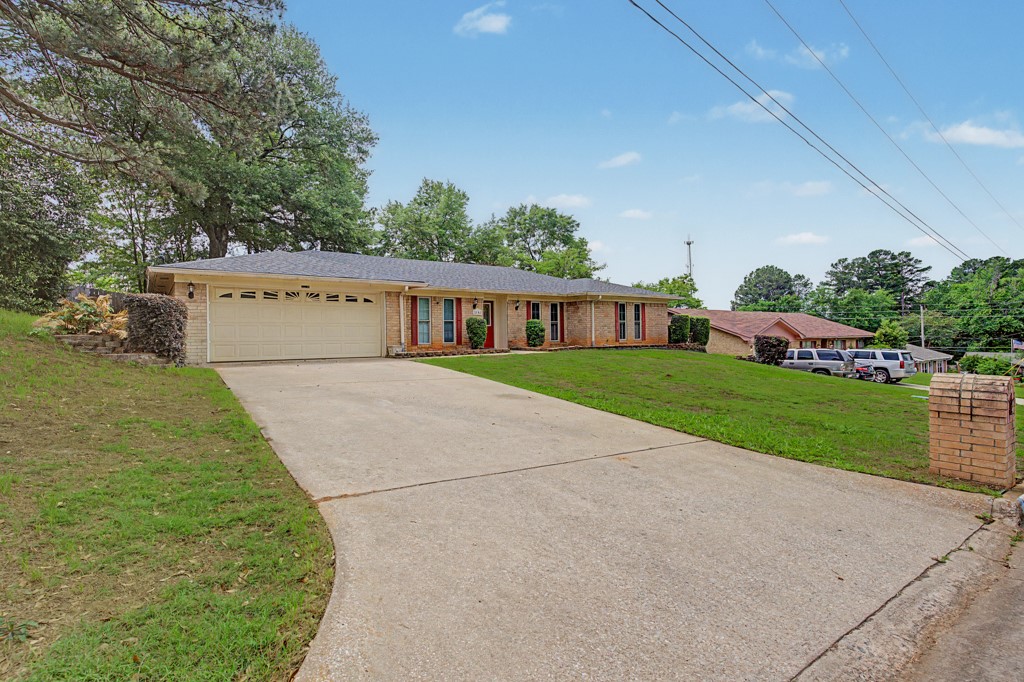 2104 Wainwright Court Longview TX 75605