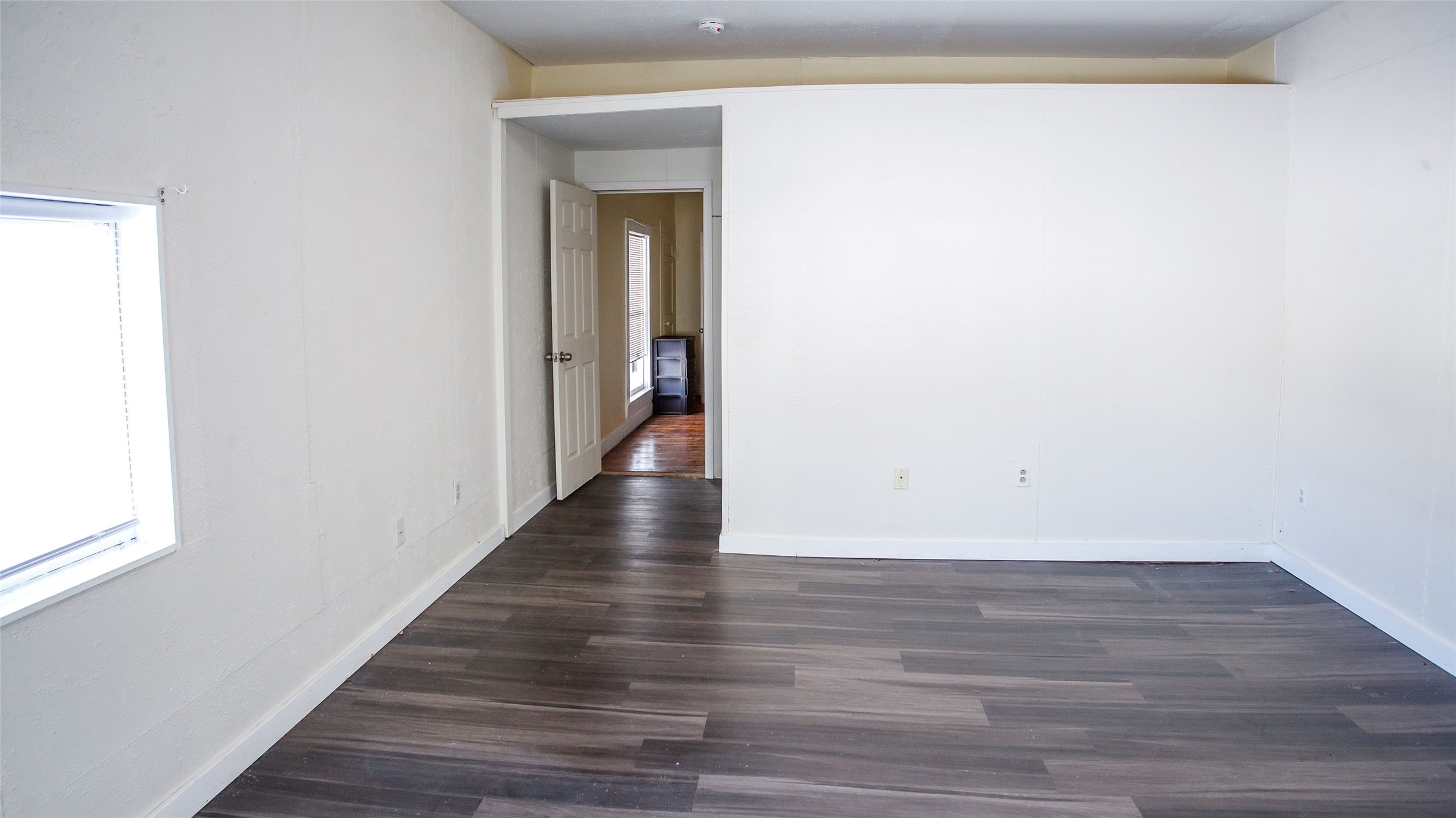 603 W Bloodworth Olney TX 76374