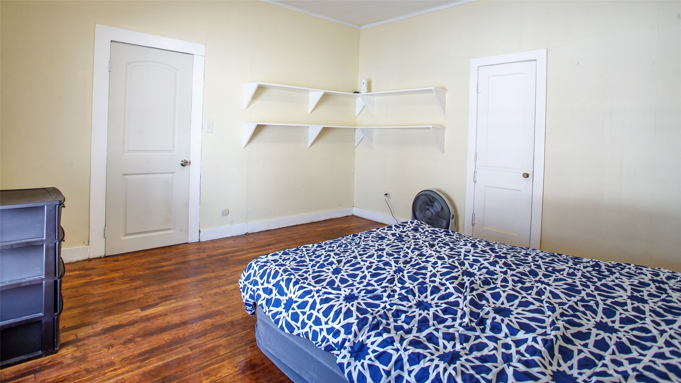 603 W Bloodworth Olney TX 76374