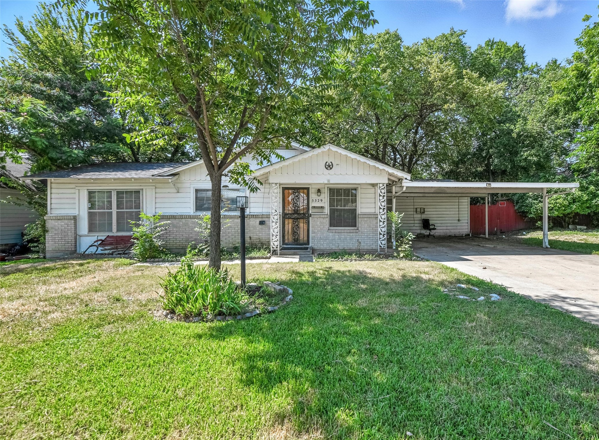 5529 Kilpatrick Avenue Fort Worth TX 76107