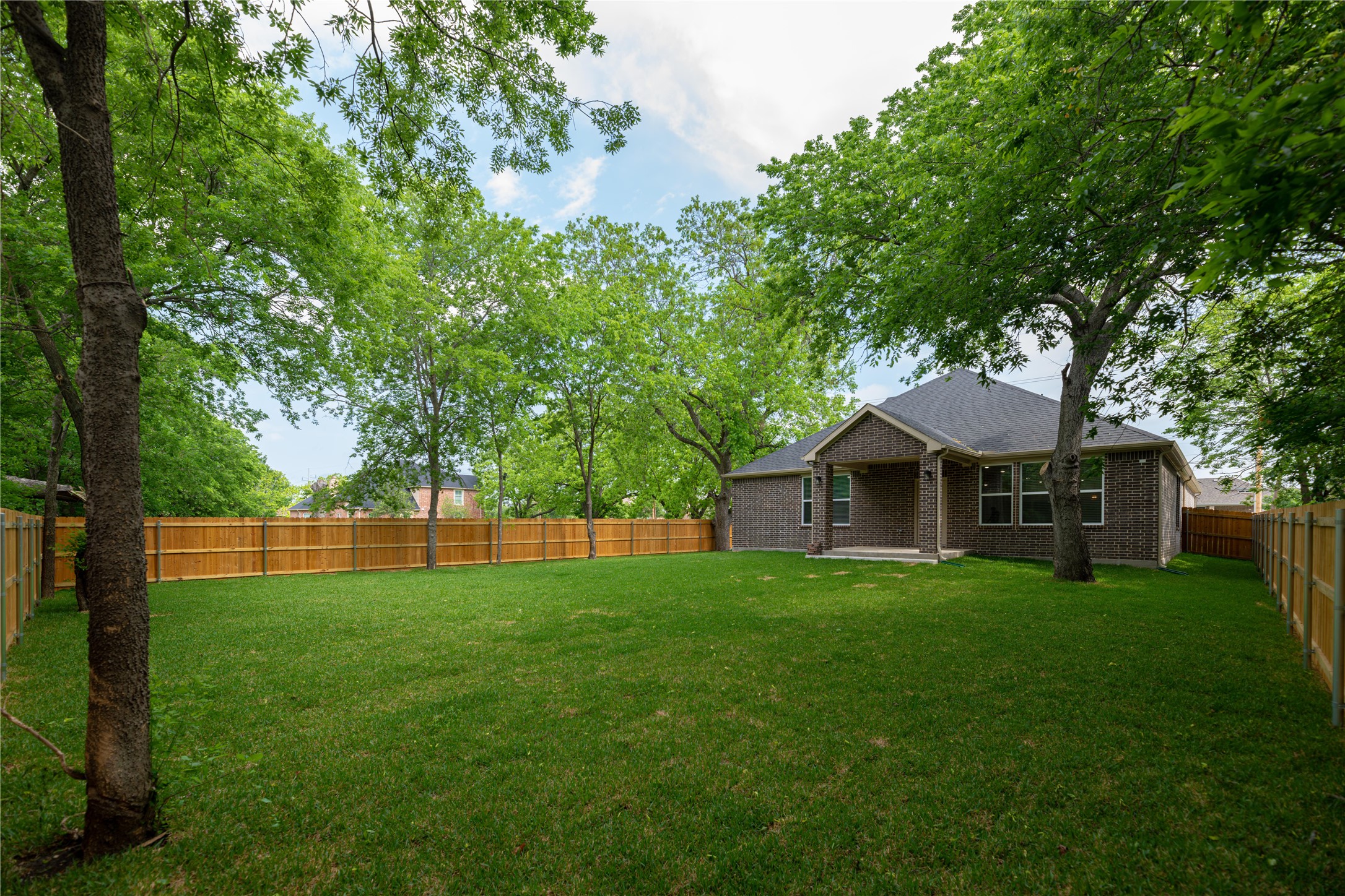 4519 Rosehill Road Garland TX 75043