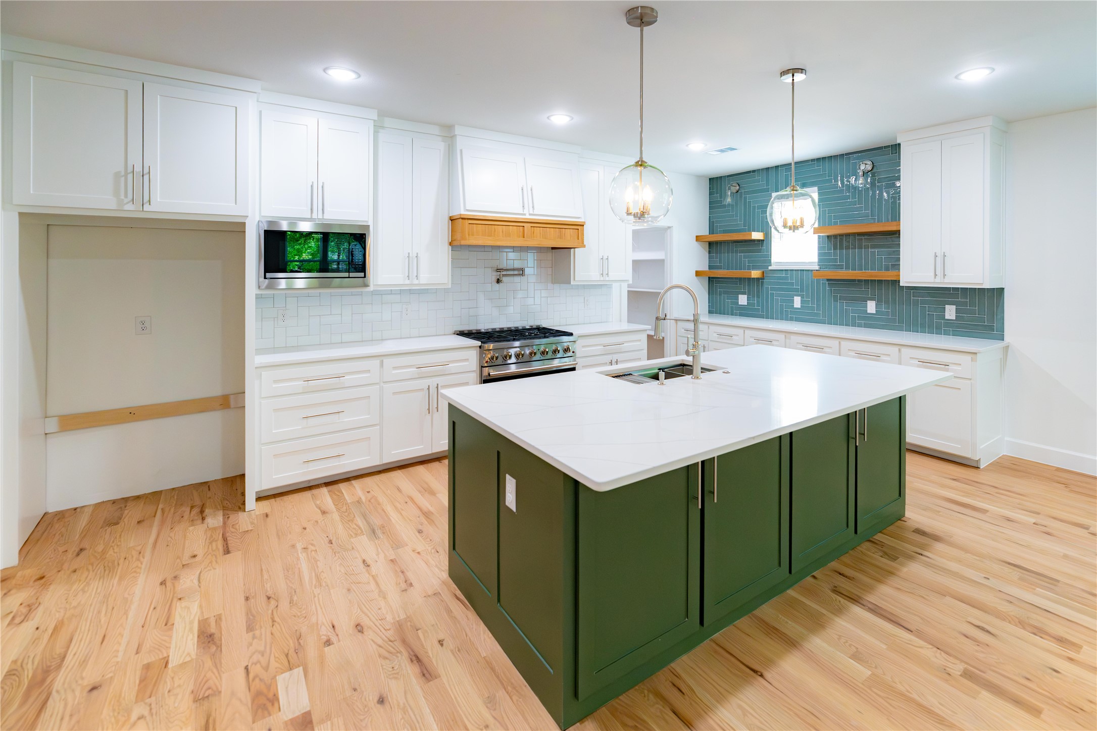 4519 Rosehill Road Garland TX 75043