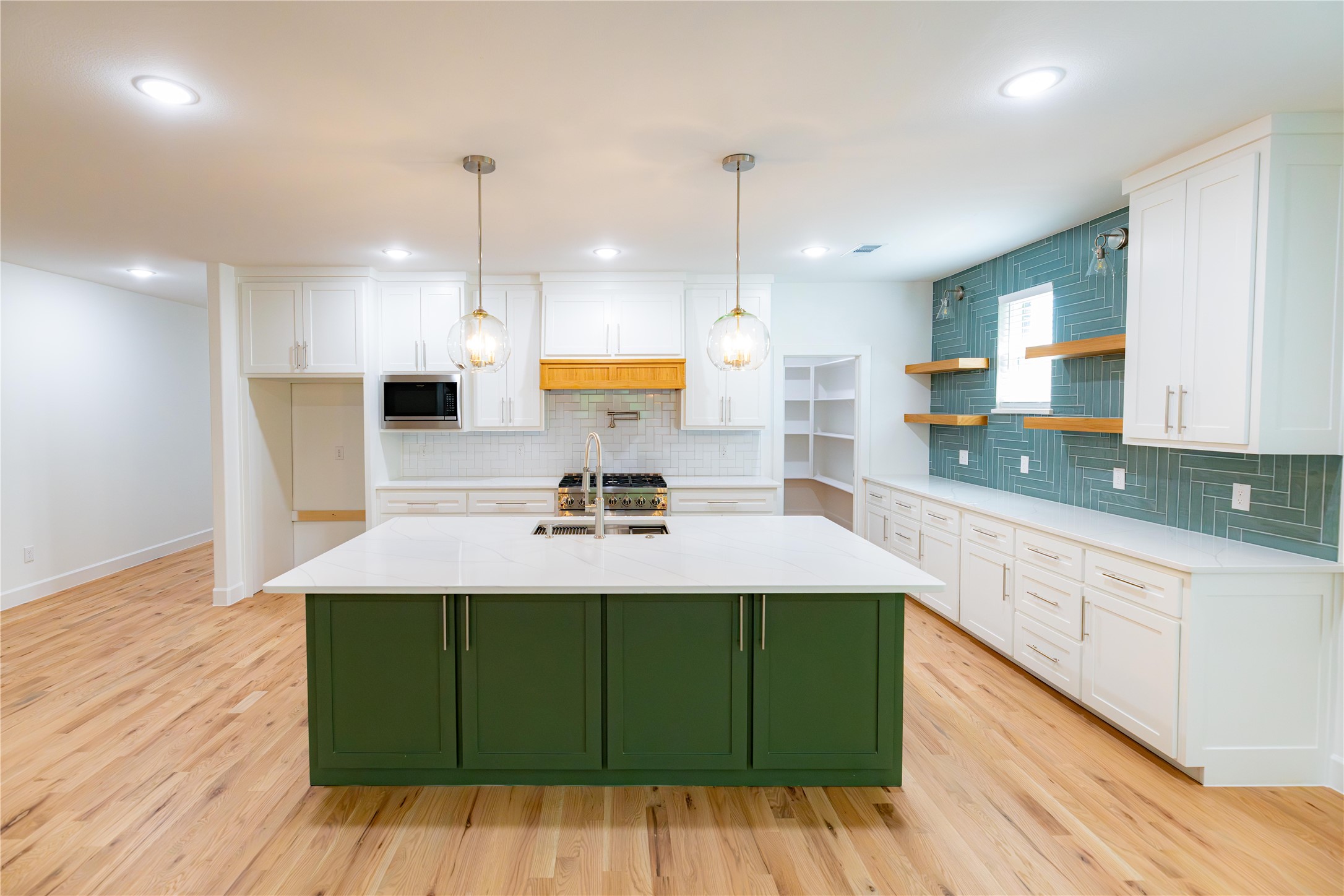 4519 Rosehill Road Garland TX 75043