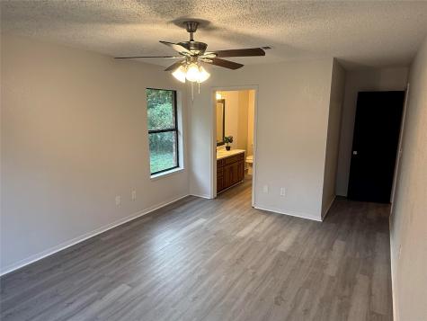 951 Van Zandt Paris TX 75460