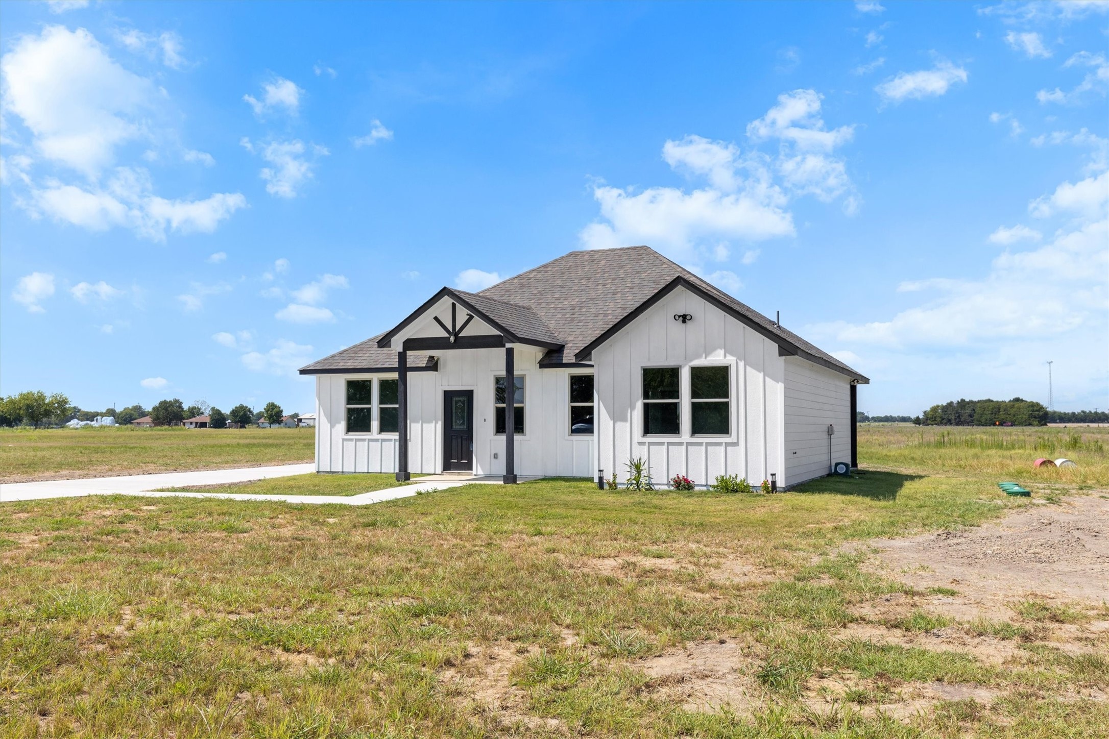 4802 County Road 4603 Commerce TX 75428
