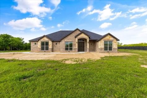 104 Hill County Road 1136 Rio Vista TX 76093