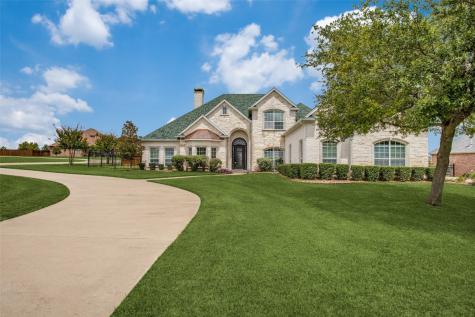 8221 Street Johns Drive Waxahachie TX 75167