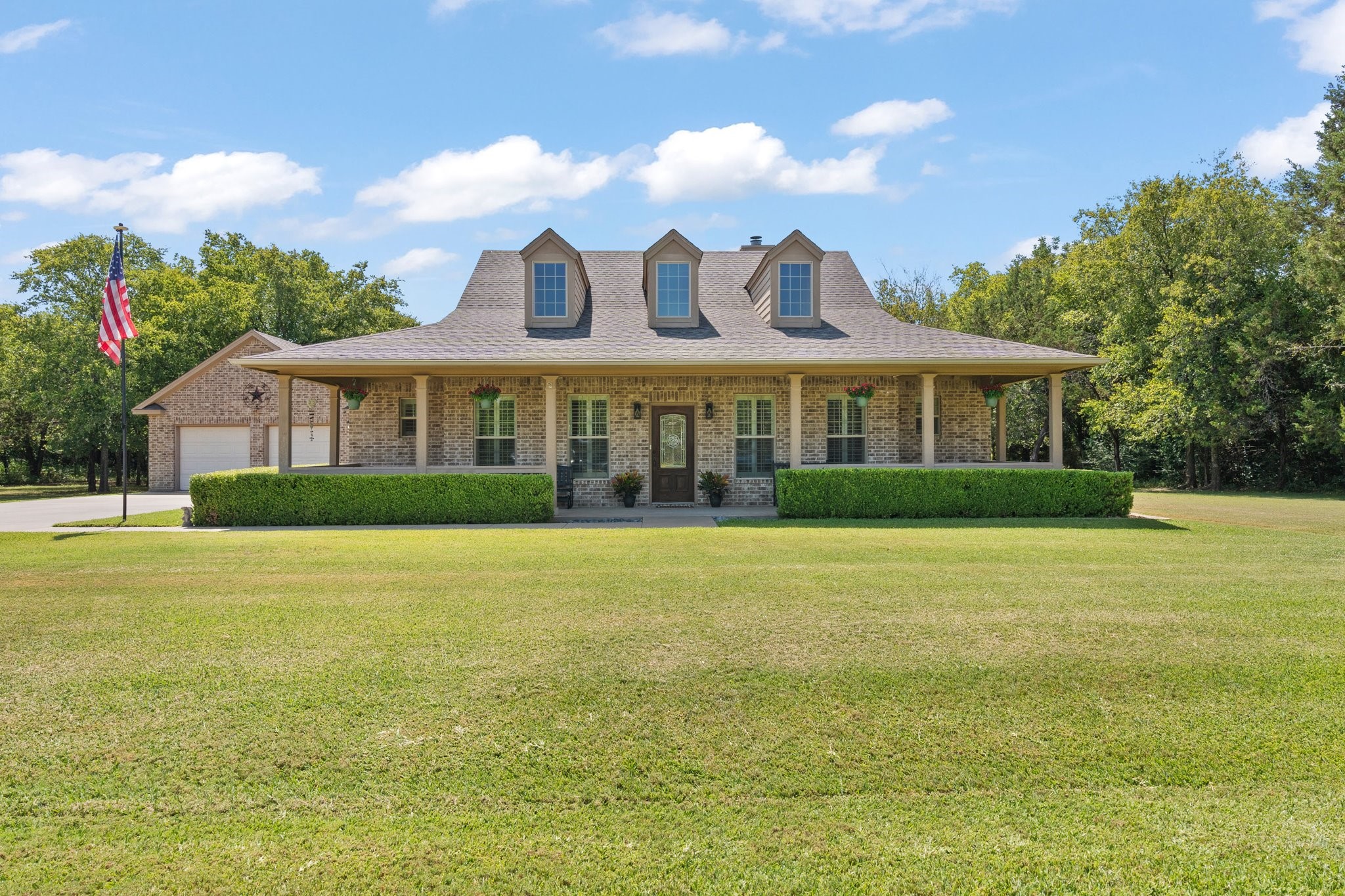 33025 Woodcrest Drive Whitney TX 76692