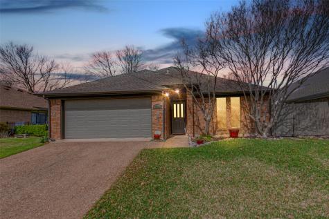 2722 Laurel Oaks Drive Garland TX 75044