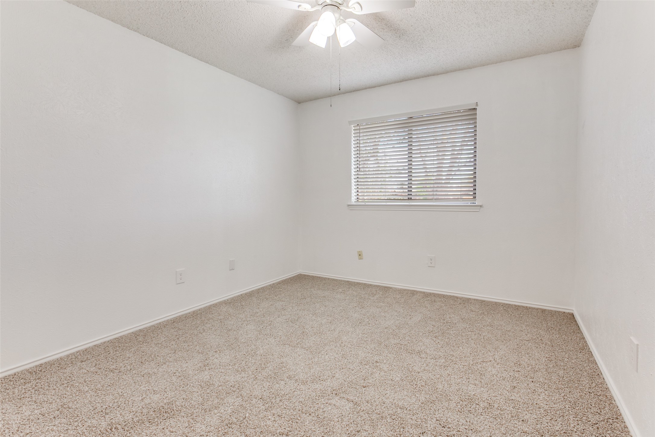 2722 Laurel Oaks Drive Garland TX 75044