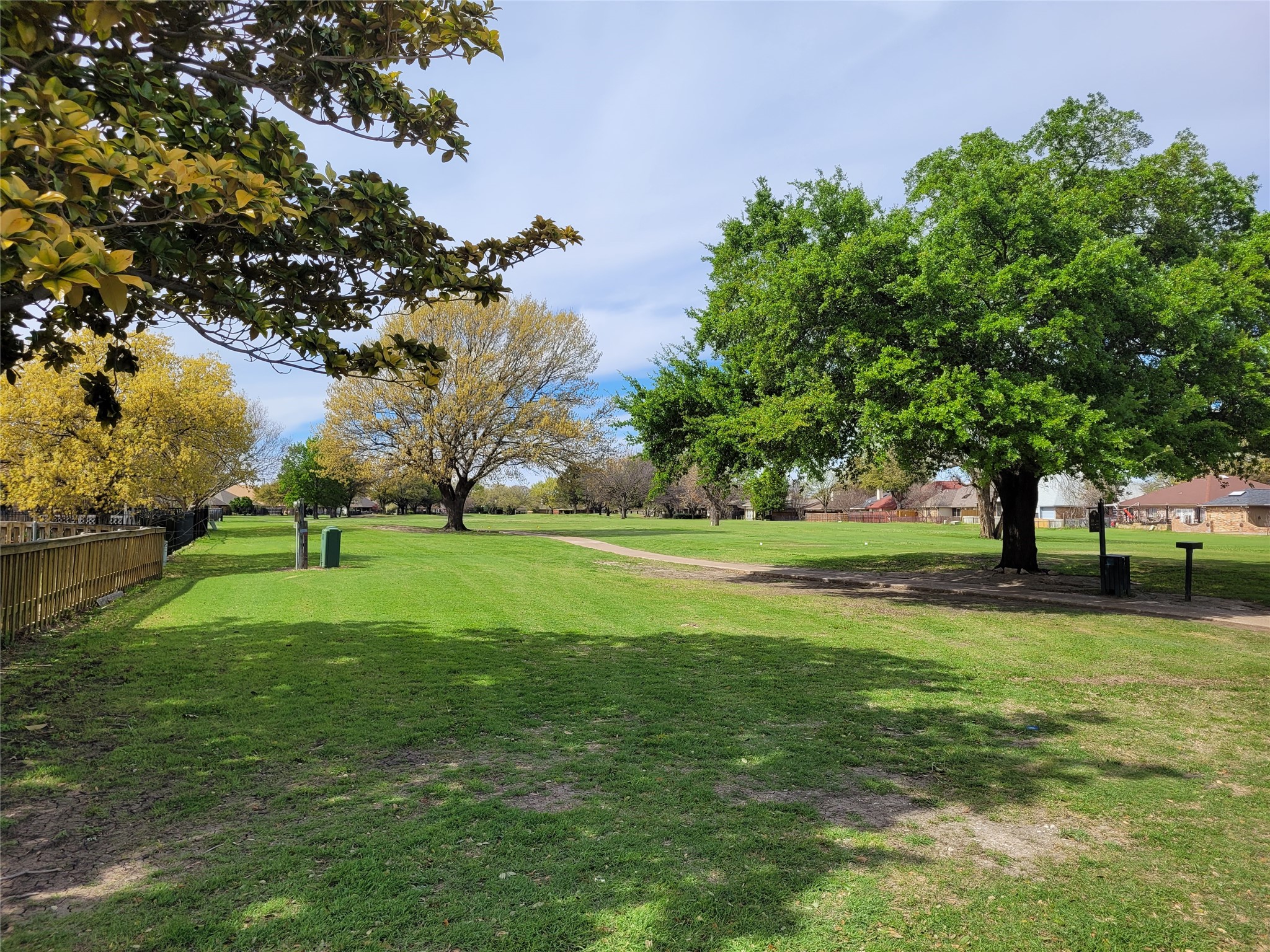 2722 Laurel Oaks Drive Garland TX 75044