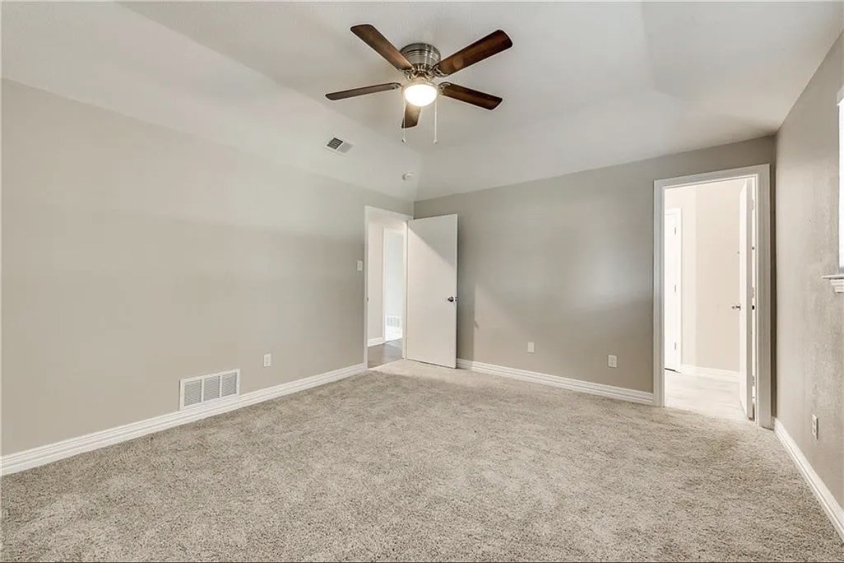 2303 Silverthorne Drive Dallas TX 75287