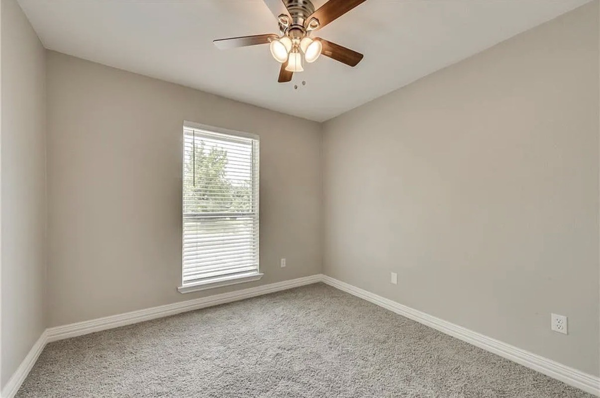2303 Silverthorne Drive Dallas TX 75287