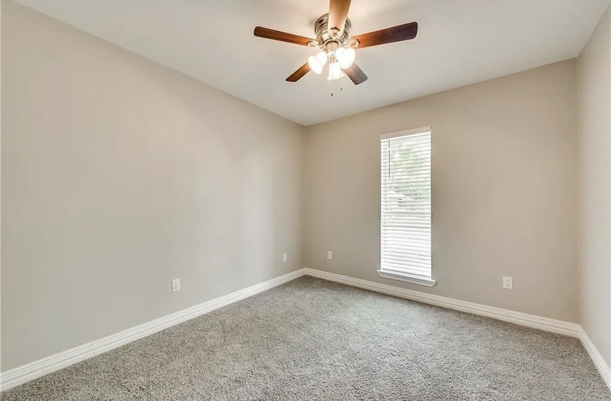 2303 Silverthorne Drive Dallas TX 75287