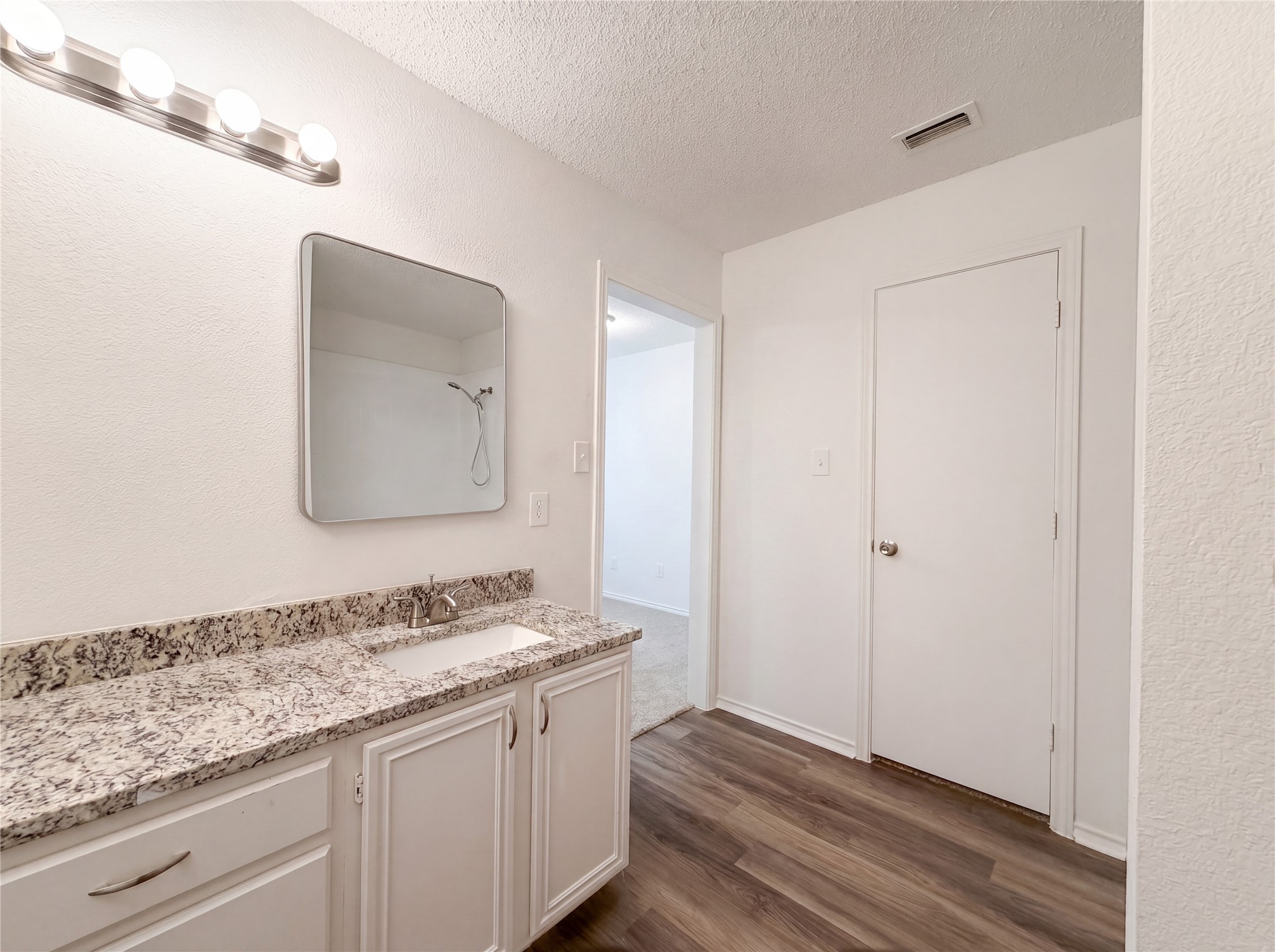 3628 Riverhead Drive Arlington TX 76015