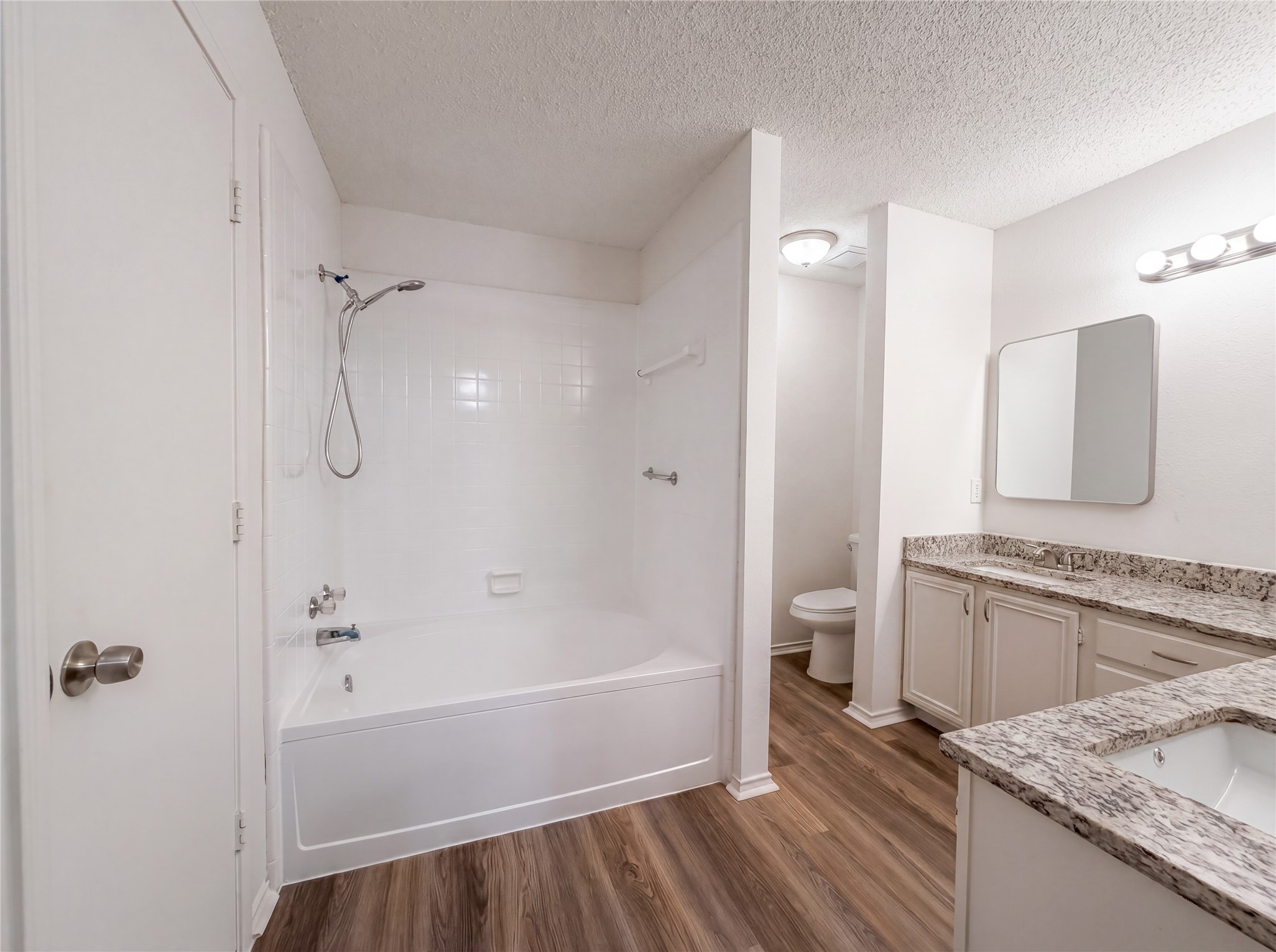 3628 Riverhead Drive Arlington TX 76015