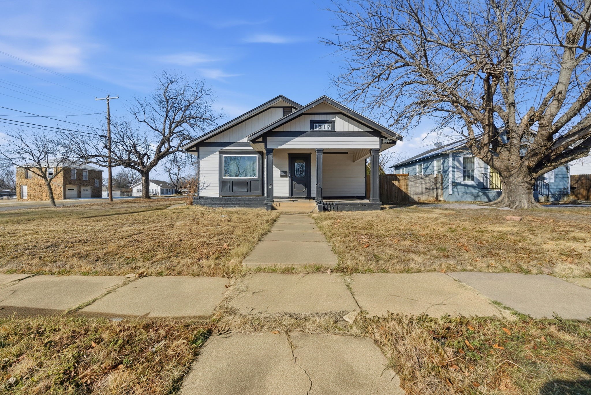 1317 4th Street Graham TX 76450