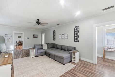 1317 4th Street Graham TX 76450