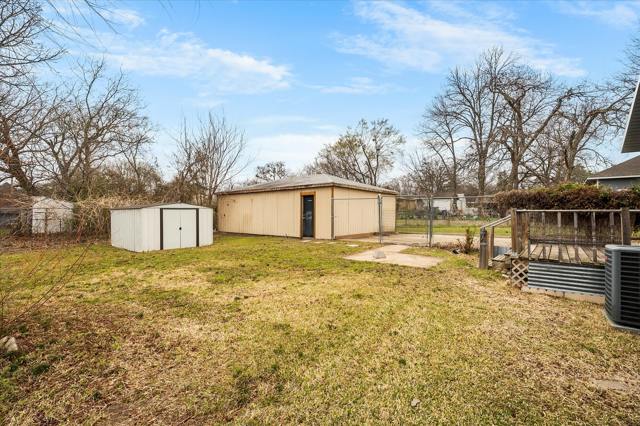 410 S Preston Street Wolfe City TX 75496