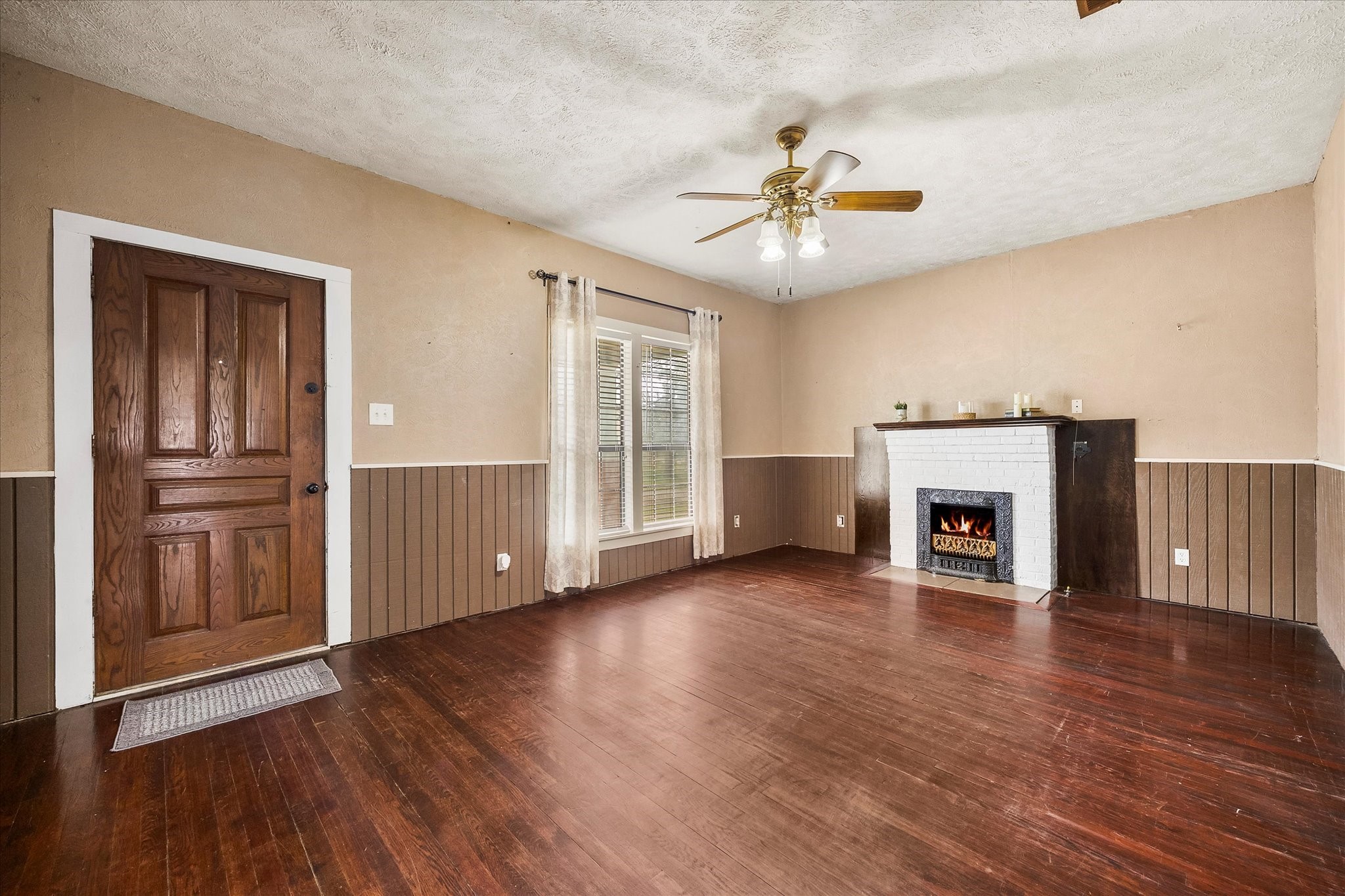 410 S Preston Street Wolfe City TX 75496