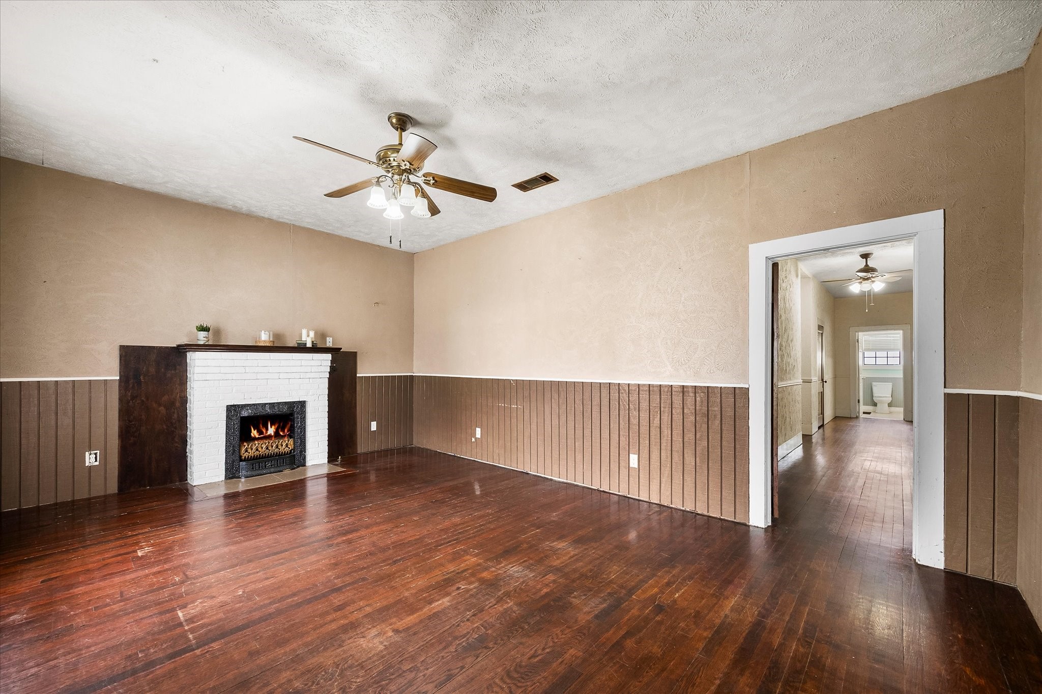 410 S Preston Street Wolfe City TX 75496