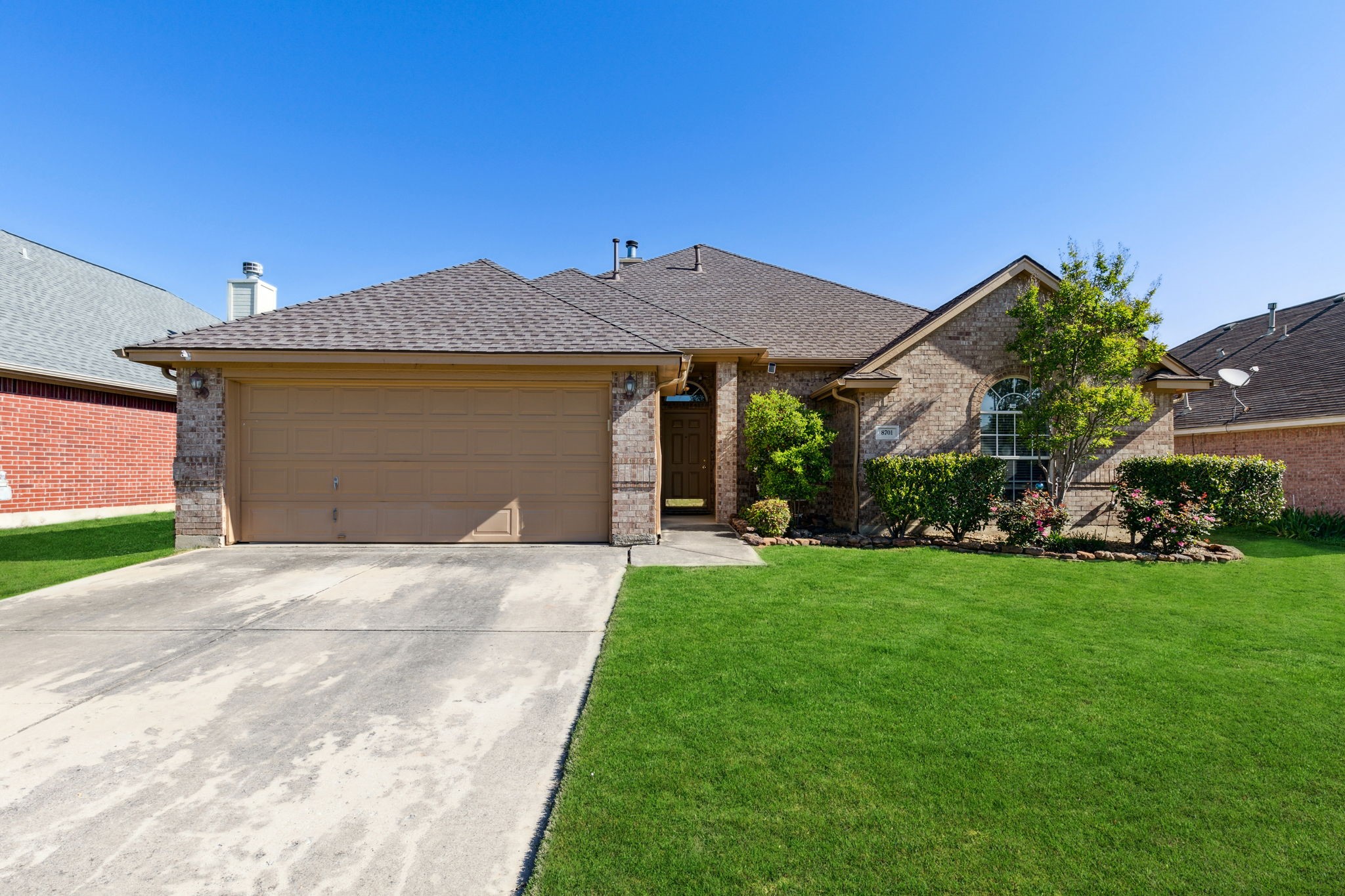 8701 Saranac Trail Fort Worth TX 76118