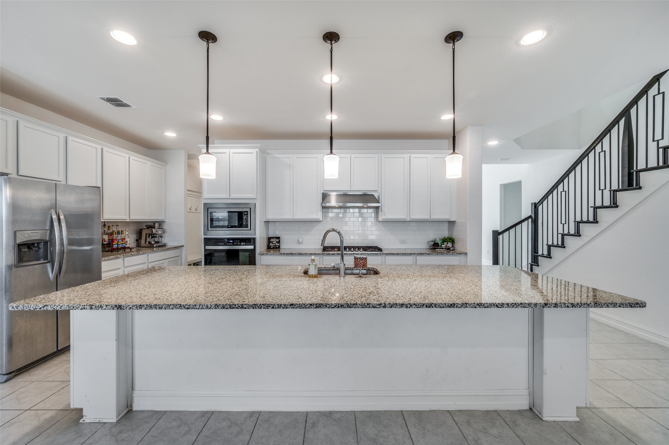 1609 Quentin Drive Aubrey TX 76227