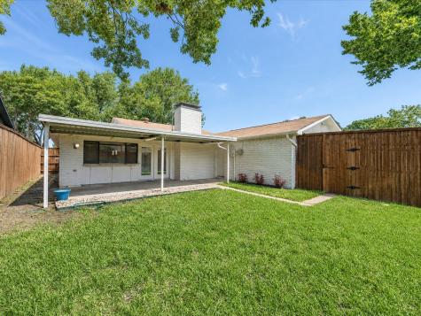 1907 Rambling Ridge Lane Carrollton TX 75007