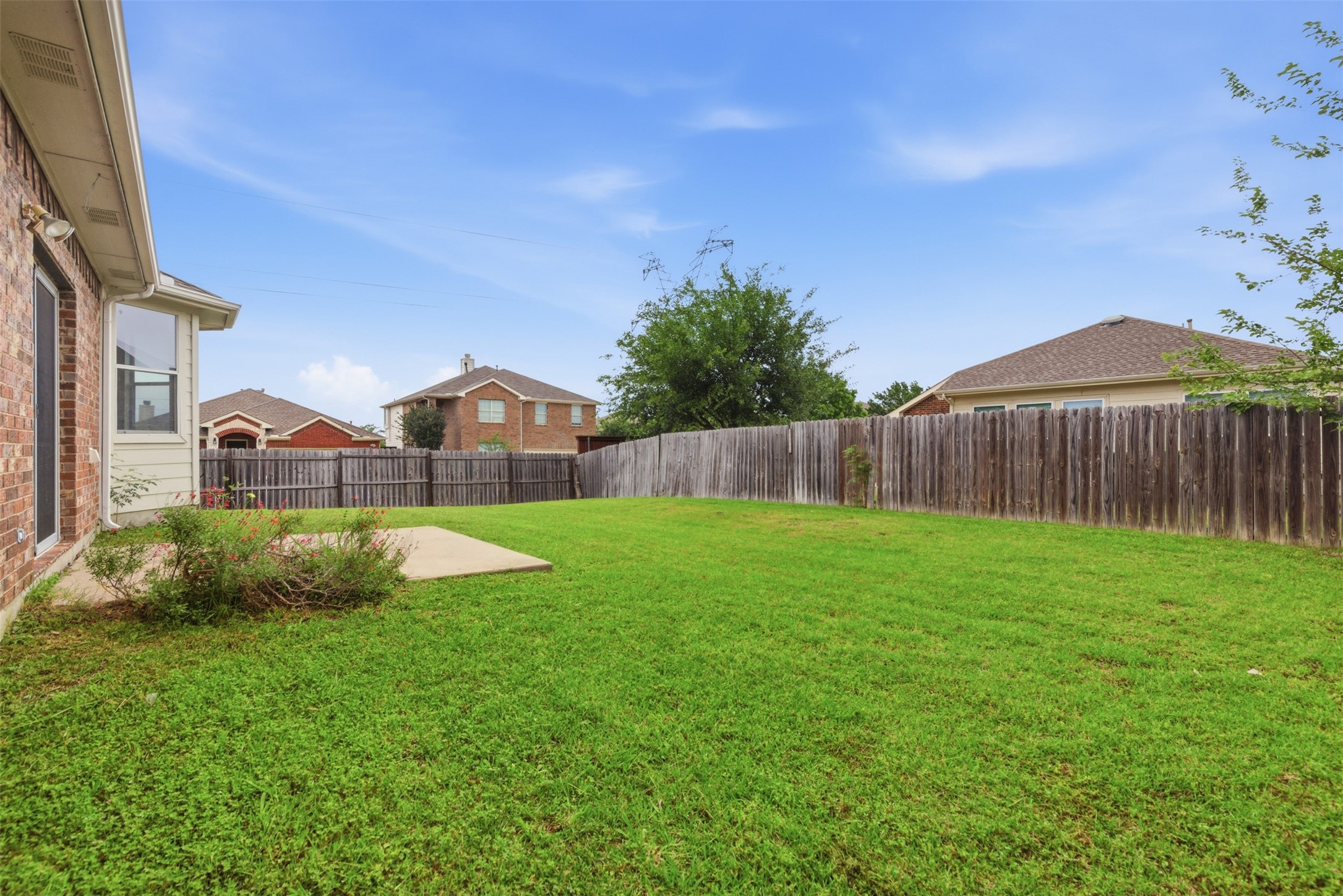 4524 Oakgrove Lane Sachse TX 75048