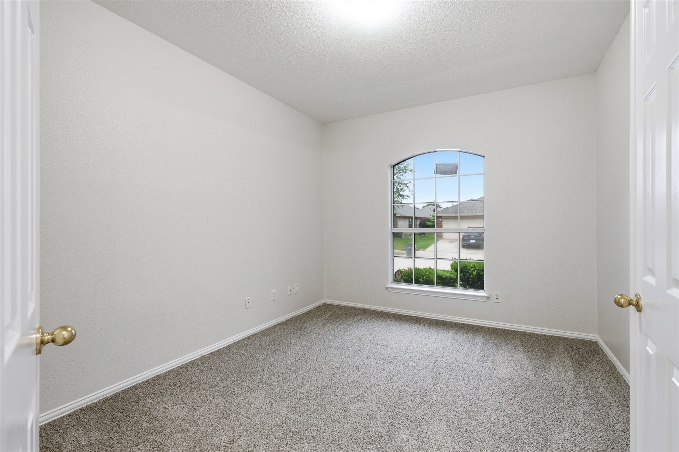4524 Oakgrove Lane Sachse TX 75048