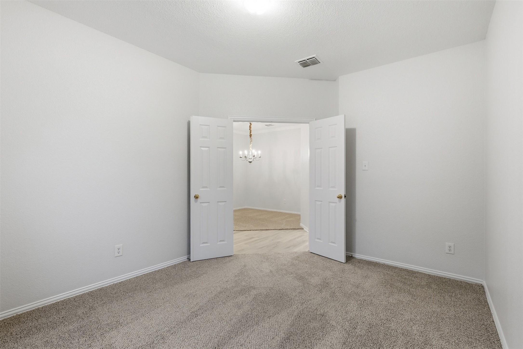 4524 Oakgrove Lane Sachse TX 75048